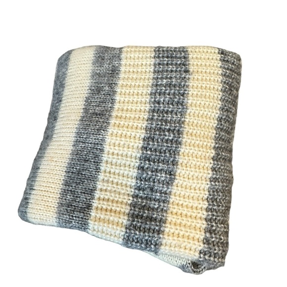 Banana Republic Striped Wool Blend Sweater Women's Size Small - Picture 8 of 9